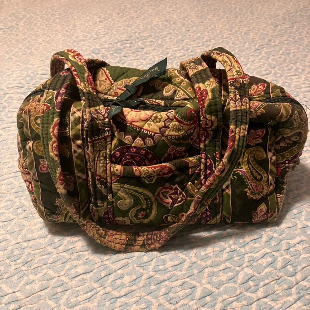 Vintage Vera Bradley Chelsea Green *retired print* handbag. EUC